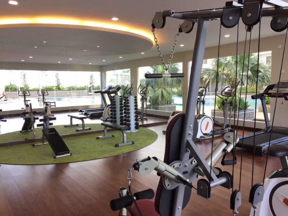 Le Platino Homestay Johor Bahru Extérieur photo